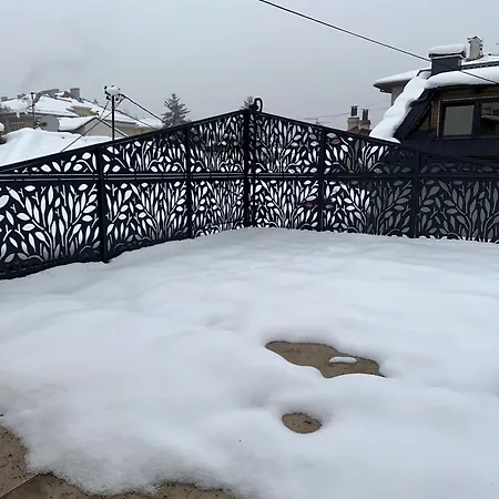 Luca Free Parking شقة *